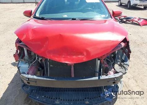 2015 Toyota Corolla S Plus из США, поврежденный, VIN 5YFBURHE3FP188982